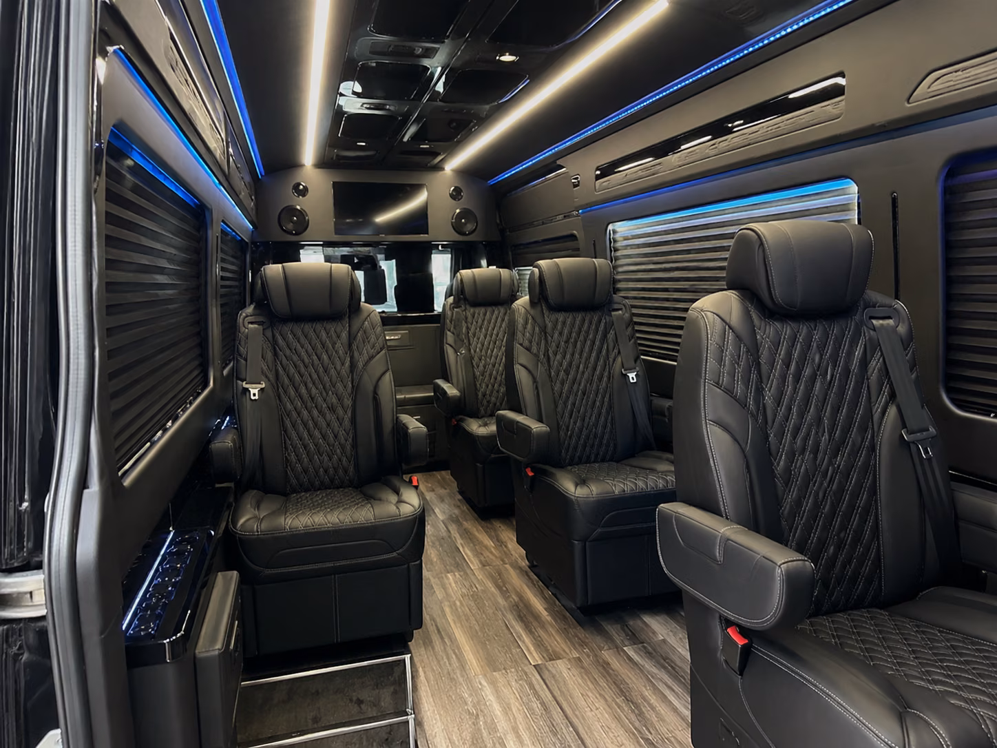 find transportation for your next corporate event 1