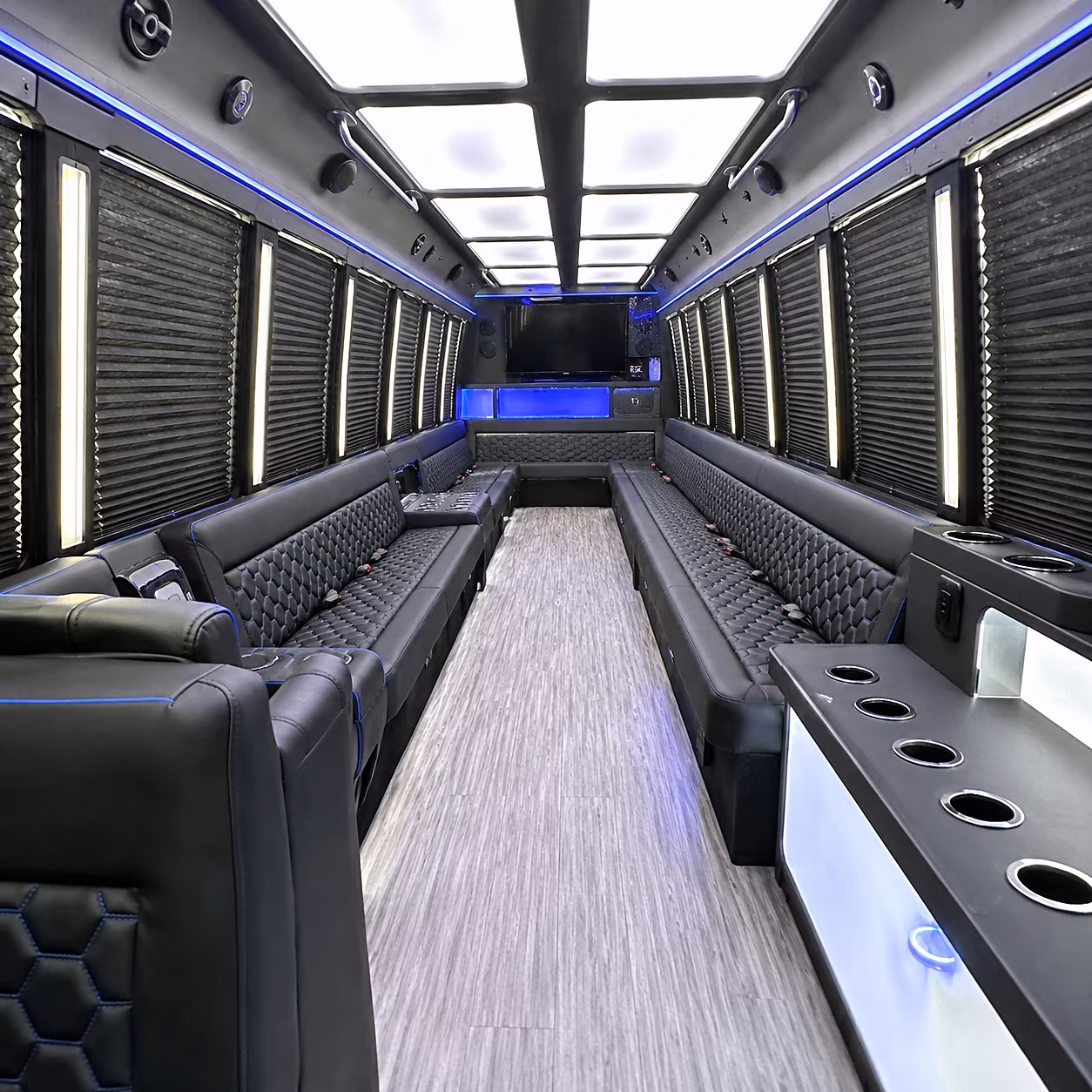 party buses for wine tours through the verde valley and sedona