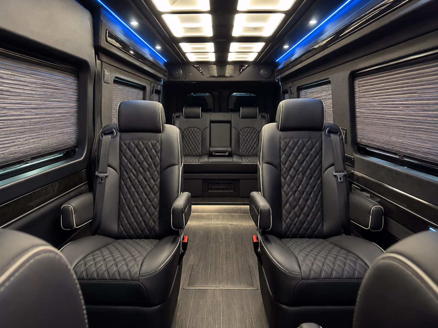sprinter vans and minibuses for smaller tempe wedding parties